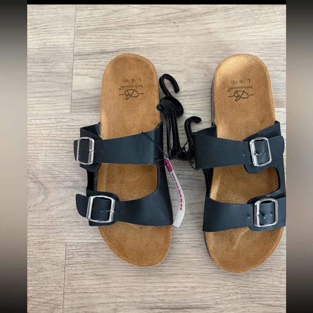 Bobbie Brooks Black Double Strap Sandals size 9
New